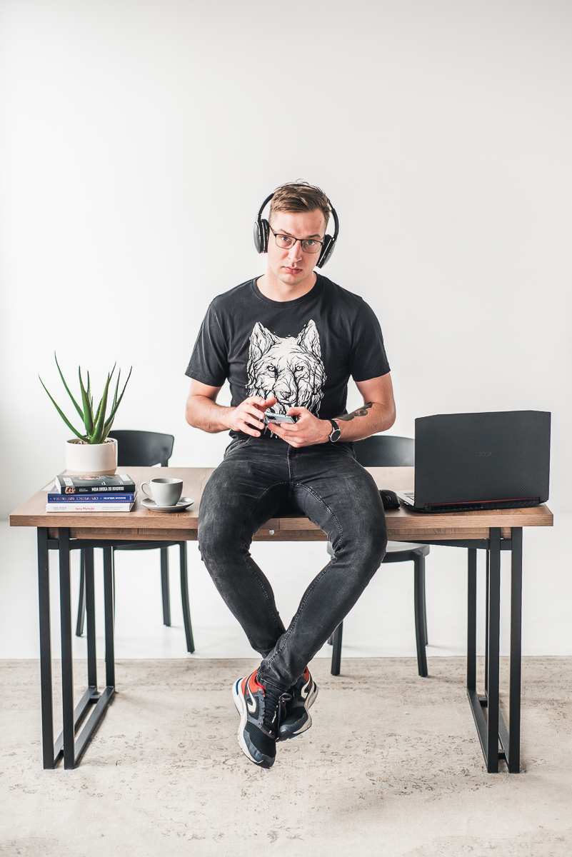 projekt ebooka praca z autorem